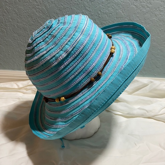 Wallaroo Breton Turquoise Hat 